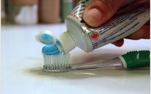 Prevent Gingivitis With These Simple Tips